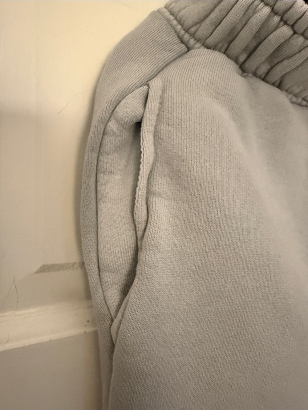 Cotton Citizen Brooklyn Sweatpants in Vintage Aquatic - Picture 4 of 7
